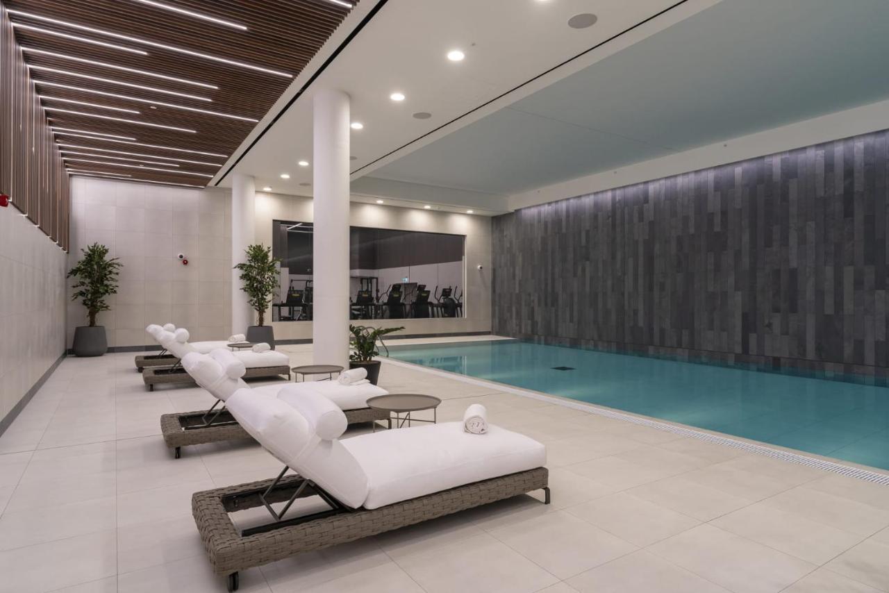 Coppermaker Square In Stratford Aparthotel Londen Buitenkant foto