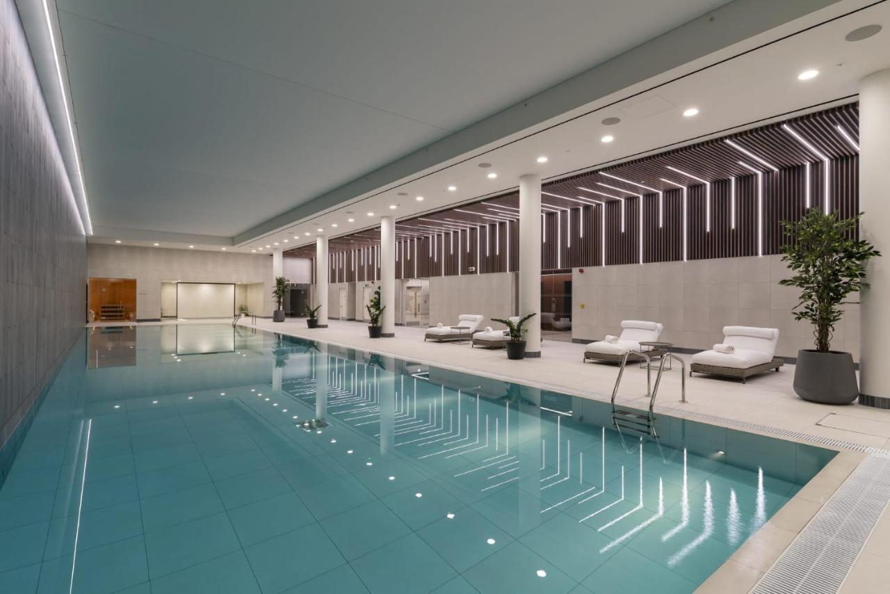 Coppermaker Square In Stratford Aparthotel Londen Buitenkant foto