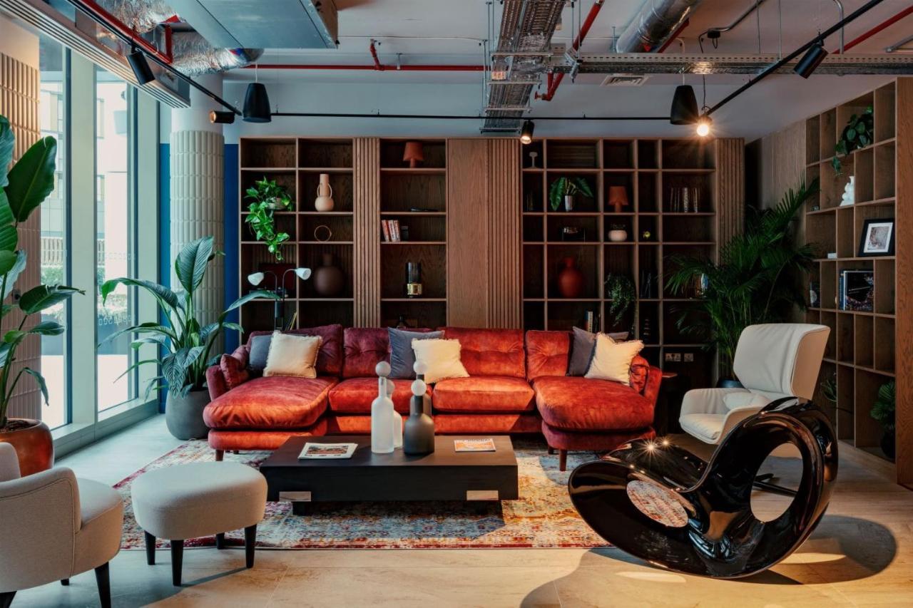 Coppermaker Square In Stratford Aparthotel Londen Buitenkant foto