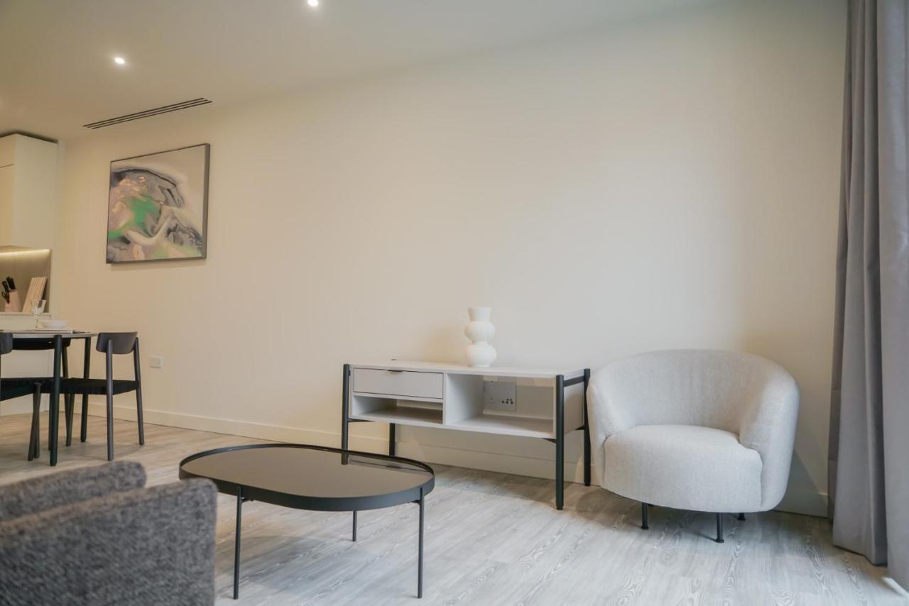 Coppermaker Square In Stratford Aparthotel Londen Buitenkant foto