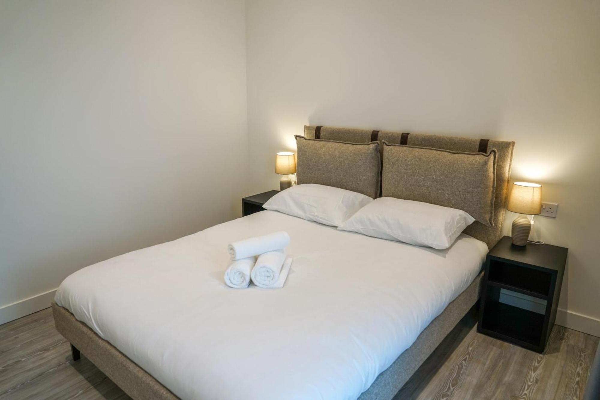 Coppermaker Square In Stratford Aparthotel Londen Buitenkant foto