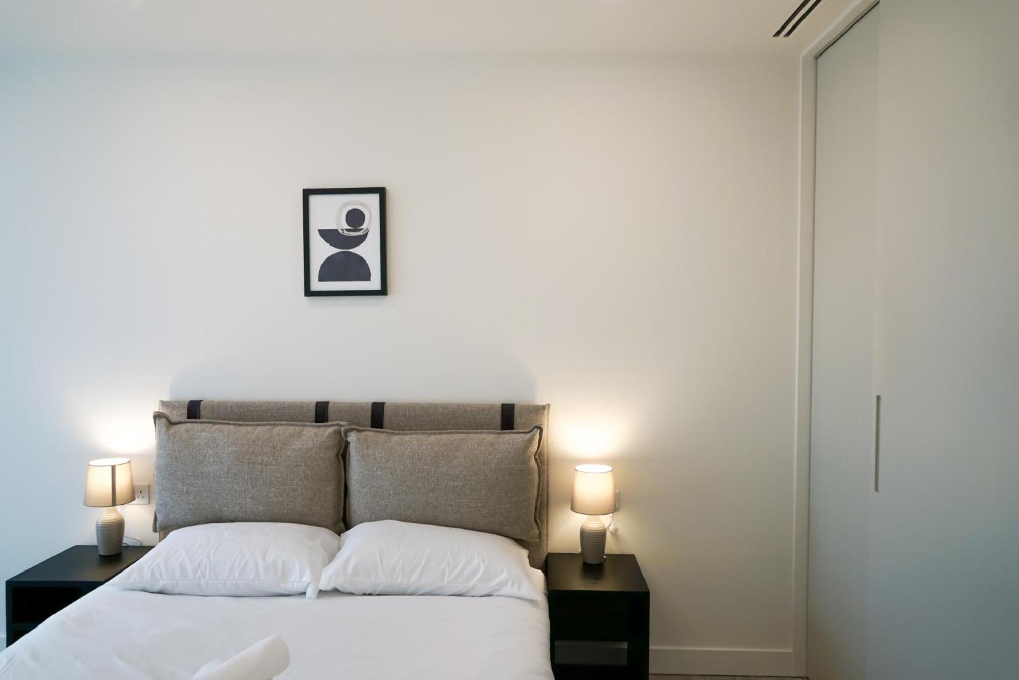 Coppermaker Square In Stratford Aparthotel Londen Buitenkant foto